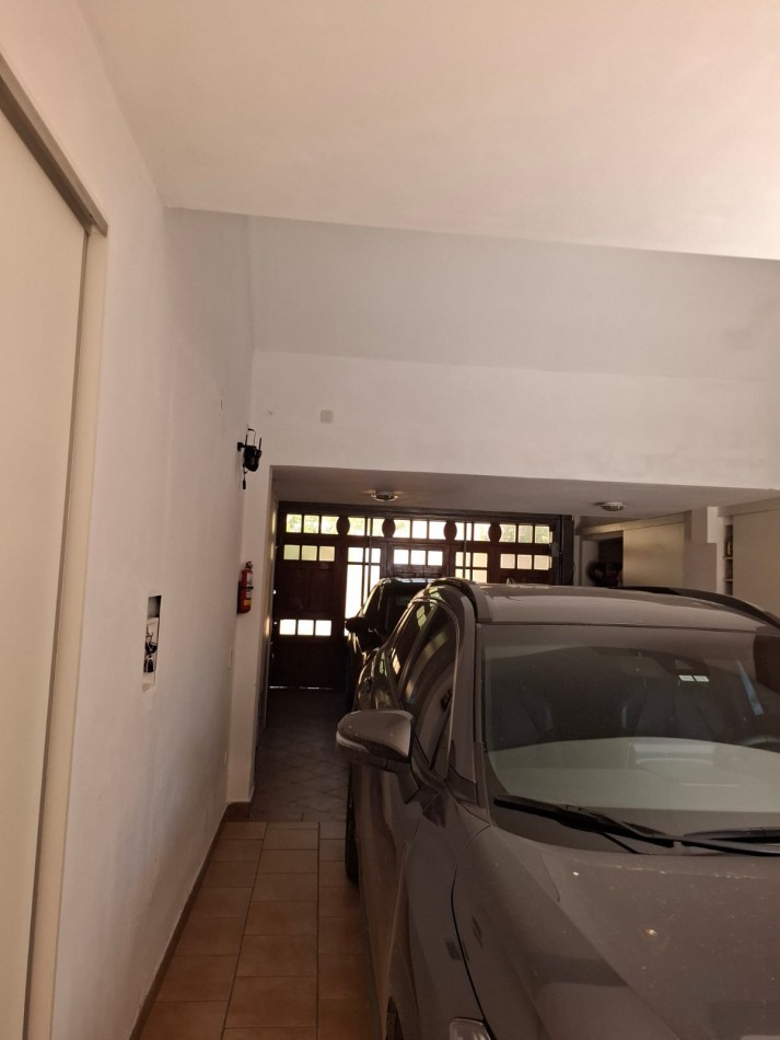 TERRA NOSTRA VENDDE ESPECTACULAR PROPIEDAD EN B° CATEDRAL