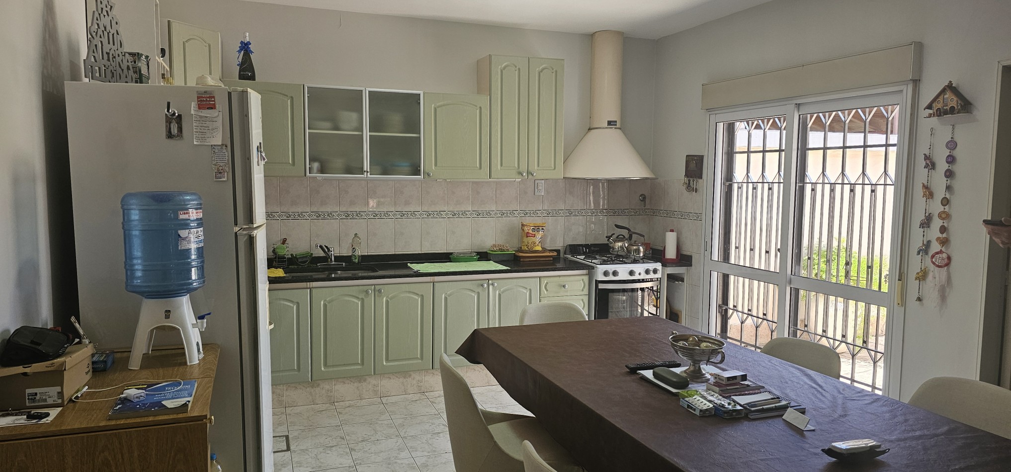 TERRA NOSTRA VENDE ESPECTACULAR PROPIEDAD EN B° CHALET !!...