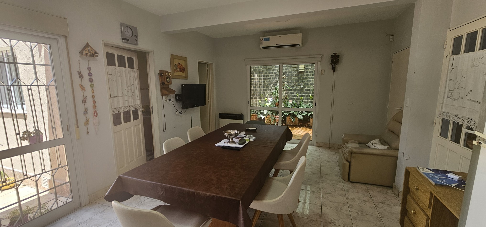TERRA NOSTRA VENDE ESPECTACULAR PROPIEDAD EN B° CHALET !!...