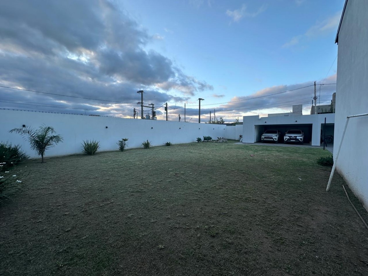 TERRA NOSTRA VENDE HERMOSA PROPIEDAD EN PARQUE LAS ROSAS !