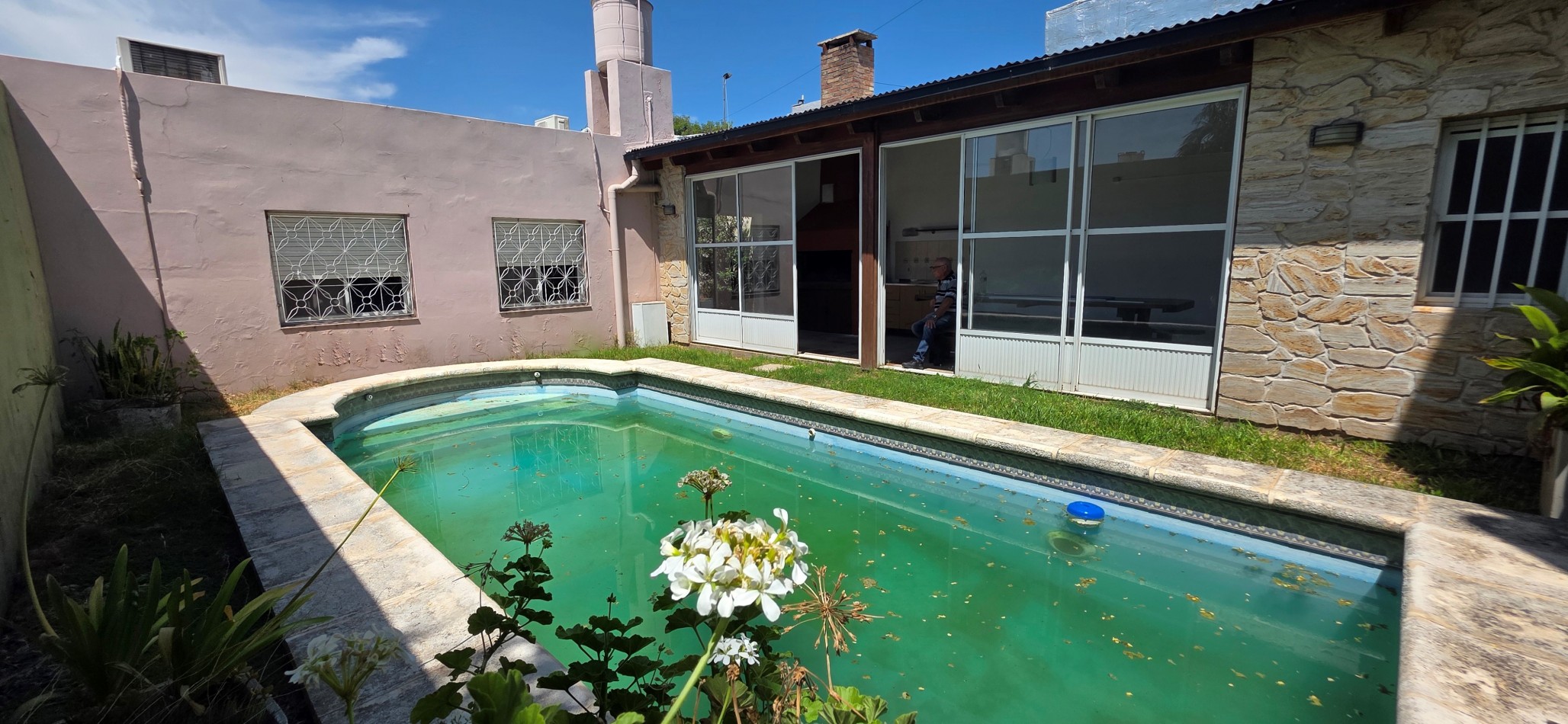 TERRA NOSTRA VENDE en B° ROCA !