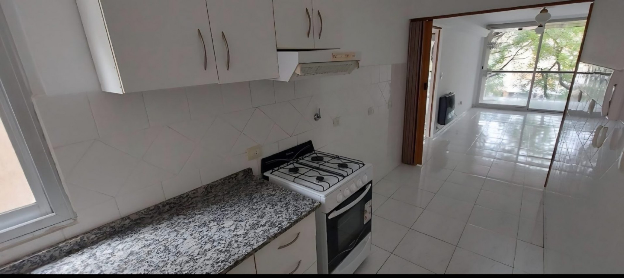 TERRA NOSTRA VENDE EN EL CENTRO CIVICO !!!!...
