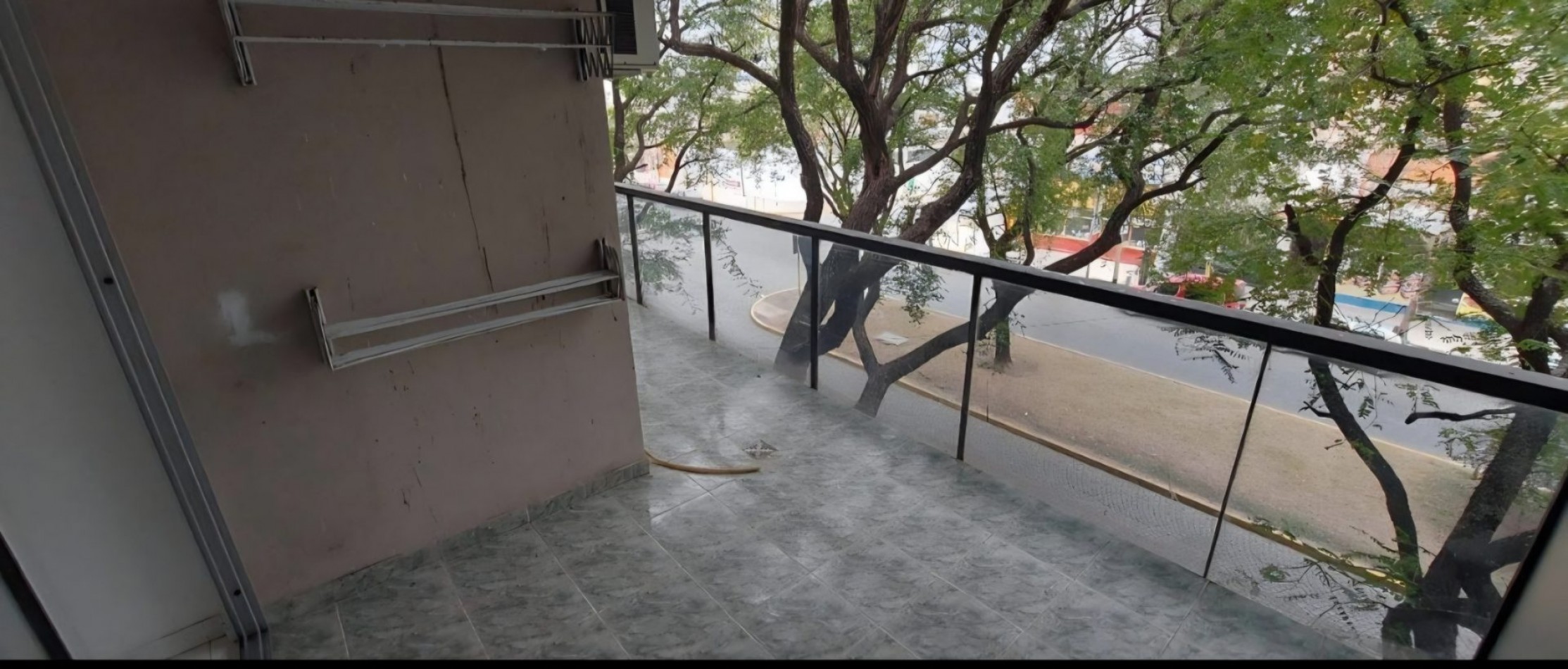 TERRA NOSTRA VENDE EN EL CENTRO CIVICO !!!!...