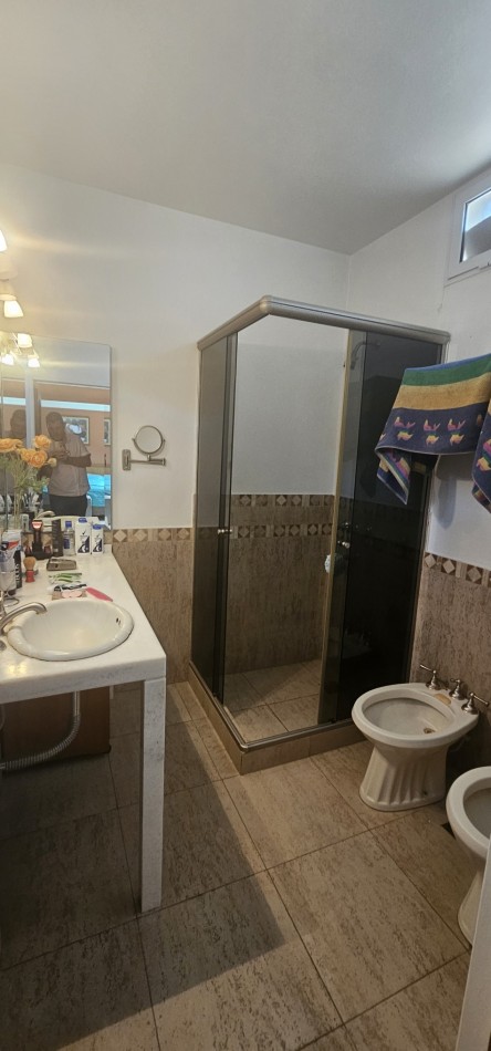TERRA NOSTRA VENDE ESPECTACULAR PROPIEDAD EN B° CHALET !!...